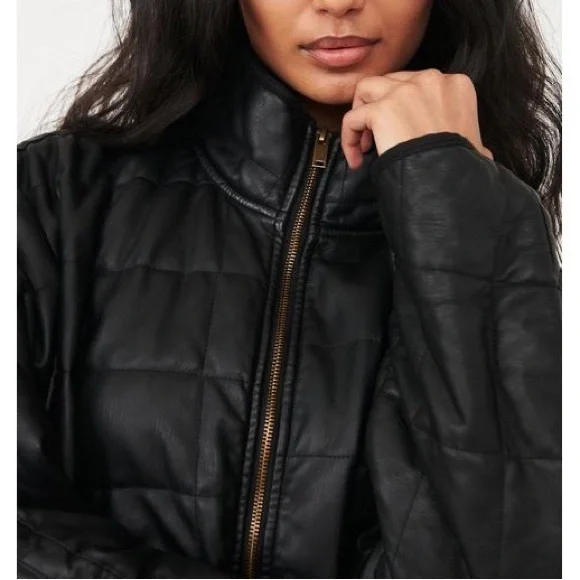 FREE PEOPLE : DOLMAN QUILTED VEGAN LEATHER JACKET IN BLACK